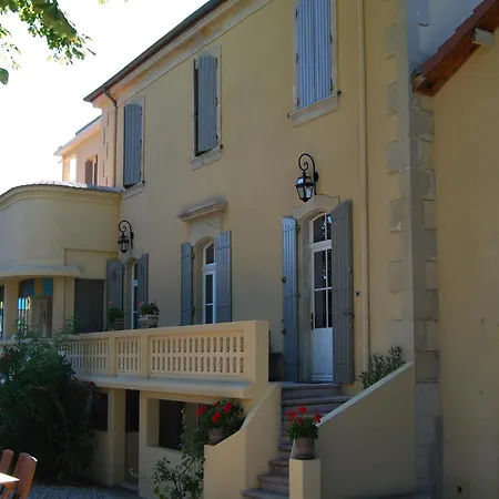 Estate With Shared Pool & Boules Court * Valréas