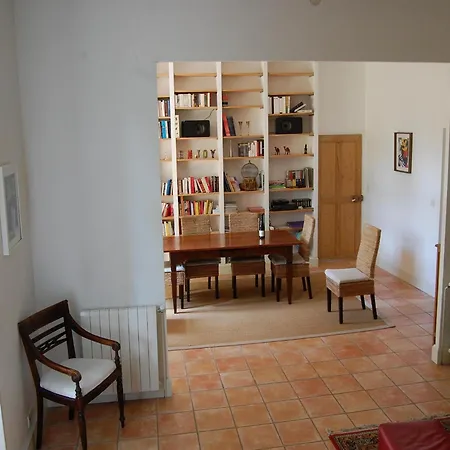 Estate With Shared Pool & Boules Court *