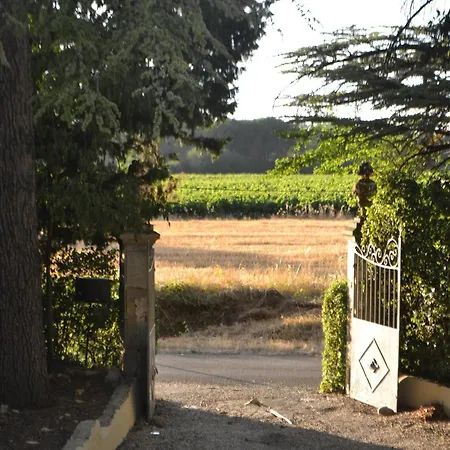 Estate With Shared Pool & Boules Court *